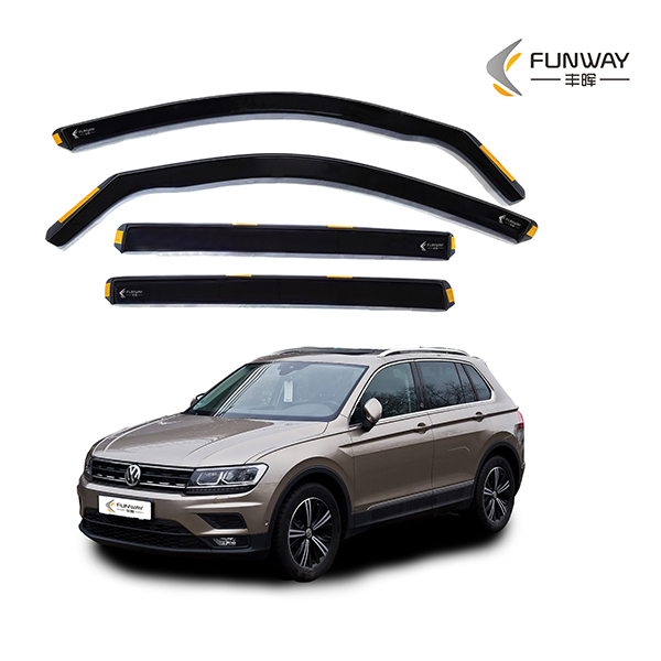 VOLKSWAGEN TIGUAN II 5D 2015-